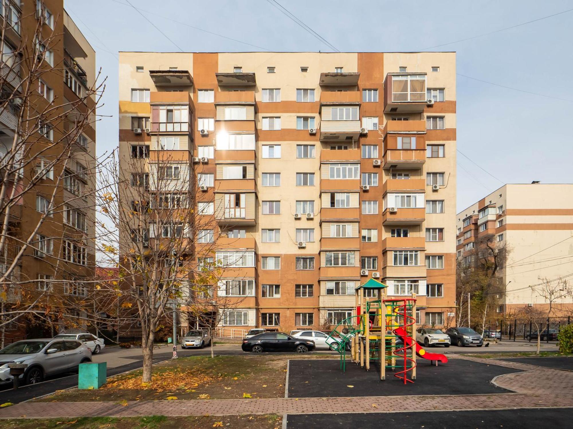 Apartment Оn Makatayeva 5 B Almatý Exterior foto